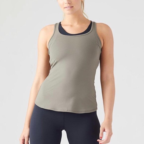 Glyder Peek-a-boo Tank in Dark Moss Green Size Medium Sz M Fitted Workout Top - Picture 5 of 7